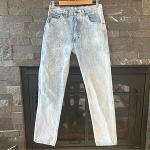 Wrangler Five Star Denim Straight Leg in Light Stone Wash